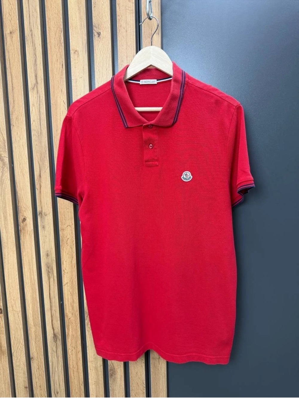 Moncler Red Tipped Polo Shirt XL SS19 Short Sleeve Logo Patch Mens Luxe Casual